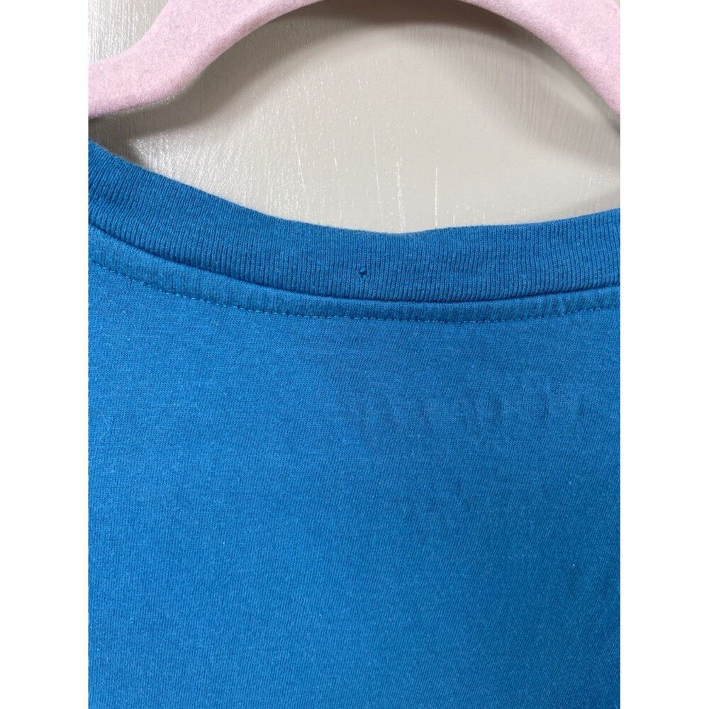 Aeropostale Men's Blue‎ Graphic Tee with White Vertical Logo - Picture 4 of 8